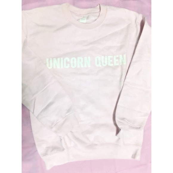 Unicorn 🦄 Queen sweatshirt in millennial pink - Picture 2 of 2
